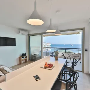  Appartement Center Bay Luxueux Avec Vue Mer 6 Eme Etage France