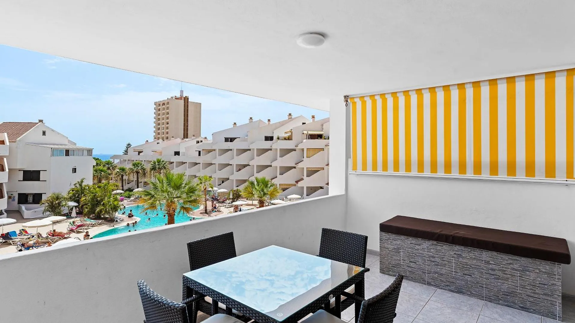 Paloma Beach Apartments Los Cristianos  Espagne