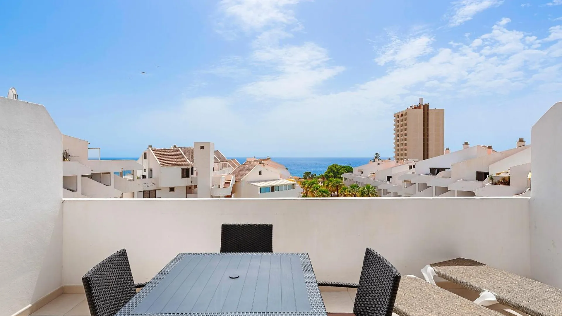 Paloma Beach Apartments Los Cristianos  Espagne