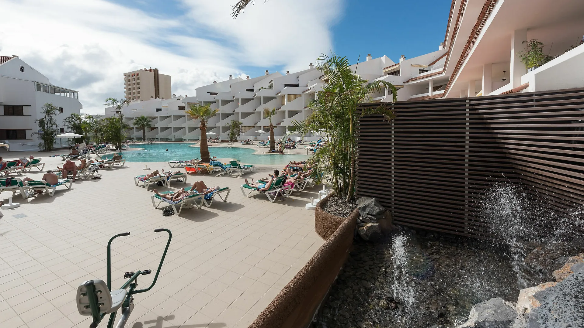 Paloma Beach Apartments Los Cristianos  Los Cristianos (Tenerife)